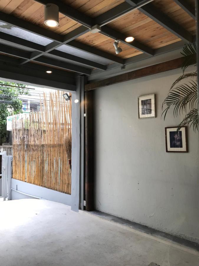 Nesuto Hostel Ramkamhaeng 52 Bangkok Exterior foto